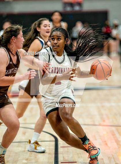 Thumbnail 2 in Saint Francis @ Laguna Creek (CIF State D1 Round 1 Playoff) photogallery.