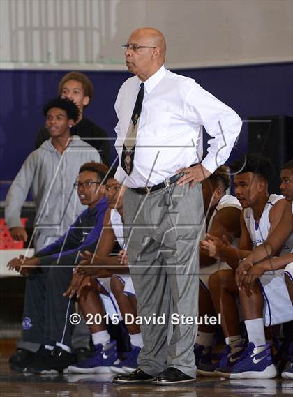Thumbnail 2 in Woodcreek vs. Sacramento (St. Hope Elite Classic) photogallery.