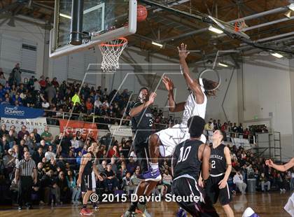 Thumbnail 2 in Woodcreek vs. Sacramento (St. Hope Elite Classic) photogallery.