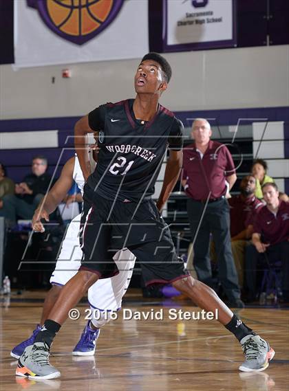 Thumbnail 2 in Woodcreek vs. Sacramento (St. Hope Elite Classic) photogallery.