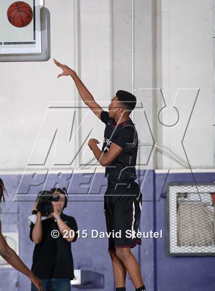 Thumbnail 2 in Woodcreek vs. Sacramento (St. Hope Elite Classic) photogallery.