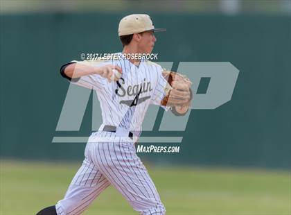 Thumbnail 3 in Alamo Heights @ Seguin photogallery.