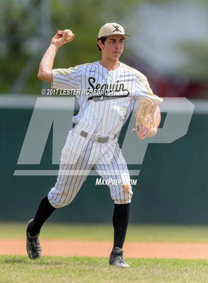 Thumbnail 2 in Alamo Heights @ Seguin photogallery.