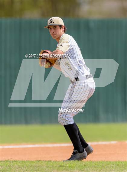 Thumbnail 3 in Alamo Heights @ Seguin photogallery.