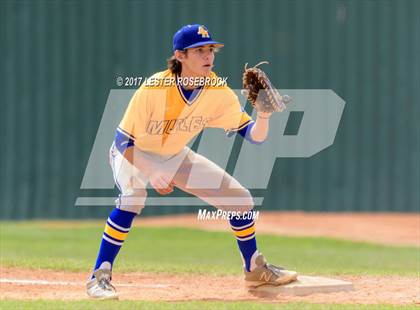 Thumbnail 1 in Alamo Heights @ Seguin photogallery.
