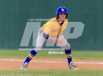 Thumbnail 1 in Alamo Heights @ Seguin photogallery.