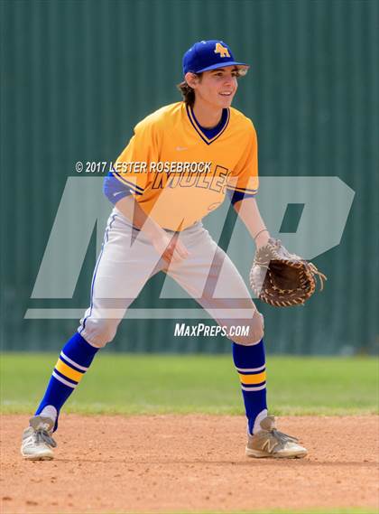 Thumbnail 3 in Alamo Heights @ Seguin photogallery.