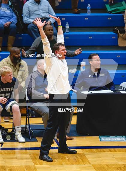 Thumbnail 1 in Pincknehville vs Bloomington Central Catholic (Bank of O'Fallon Shootout) photogallery.