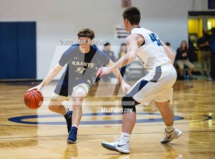 Thumbnail 1 in Pincknehville vs Bloomington Central Catholic (Bank of O'Fallon Shootout) photogallery.