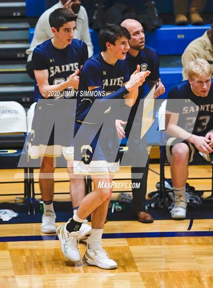 Thumbnail 3 in Pincknehville vs Bloomington Central Catholic (Bank of O'Fallon Shootout) photogallery.