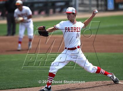 Thumbnail 2 in Menlo School vs. Carmel (CIF CCS D2 Final) photogallery.
