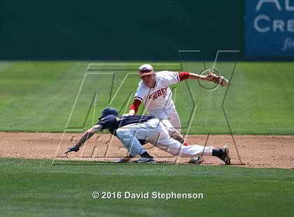 Thumbnail 3 in Menlo School vs. Carmel (CIF CCS D2 Final) photogallery.