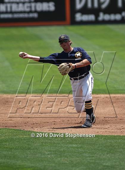 Thumbnail 2 in Menlo School vs. Carmel (CIF CCS D2 Final) photogallery.