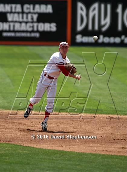Thumbnail 1 in Menlo School vs. Carmel (CIF CCS D2 Final) photogallery.