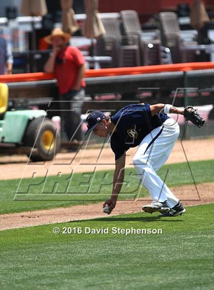 Thumbnail 3 in Menlo School vs. Carmel (CIF CCS D2 Final) photogallery.