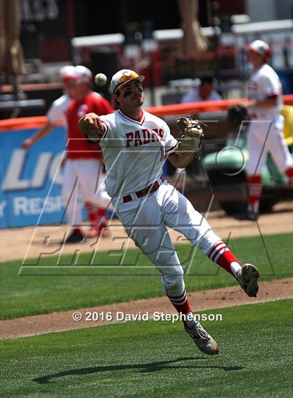Thumbnail 3 in Menlo School vs. Carmel (CIF CCS D2 Final) photogallery.