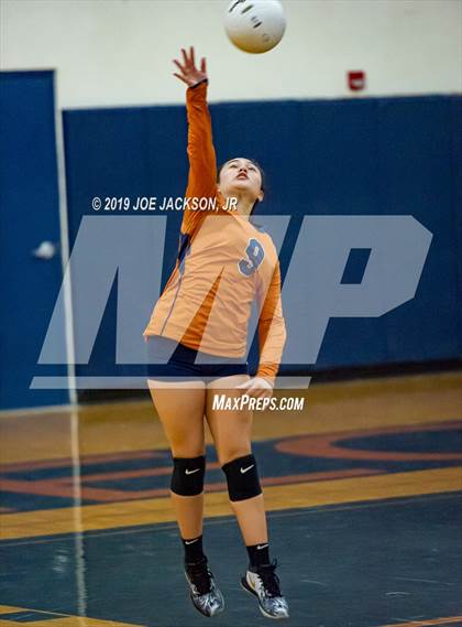 Thumbnail 2 in Cienega vs.Rincon/University High photogallery.