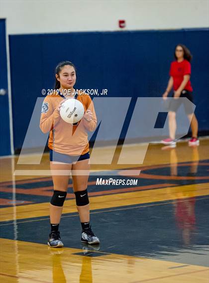 Thumbnail 2 in Cienega vs.Rincon/University High photogallery.