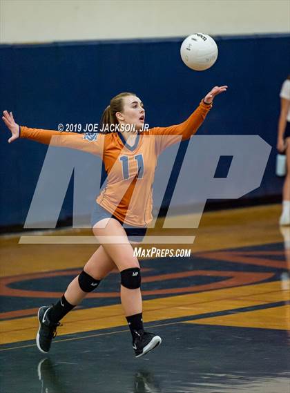 Thumbnail 3 in Cienega vs.Rincon/University High photogallery.
