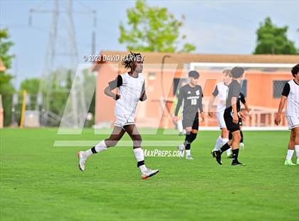 Thumbnail 2 in Rocky Mountain vs Lakewood photogallery.