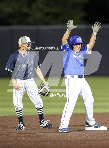 Thumbnail 2 in Midlothian vs. Wylie East (UIL 5A Regional Semifinal) photogallery.