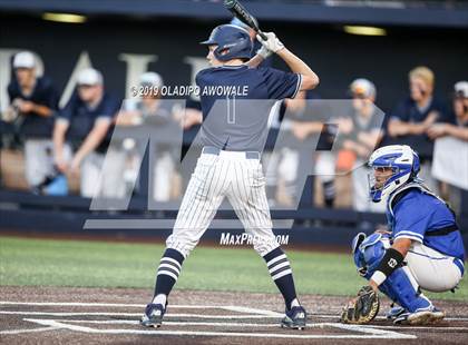 Thumbnail 2 in Midlothian vs. Wylie East (UIL 5A Regional Semifinal) photogallery.