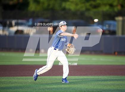 Thumbnail 1 in Midlothian vs. Wylie East (UIL 5A Regional Semifinal) photogallery.