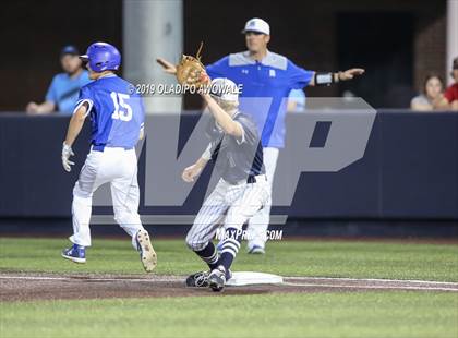 Thumbnail 3 in Midlothian vs. Wylie East (UIL 5A Regional Semifinal) photogallery.