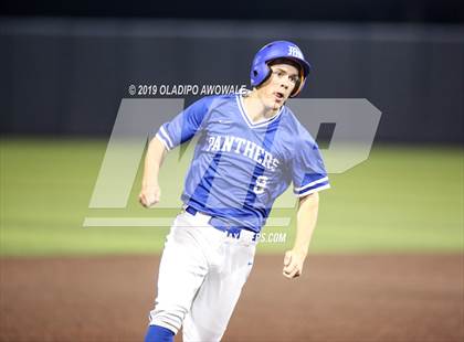 Thumbnail 3 in Midlothian vs. Wylie East (UIL 5A Regional Semifinal) photogallery.