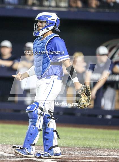 Thumbnail 2 in Midlothian vs. Wylie East (UIL 5A Regional Semifinal) photogallery.