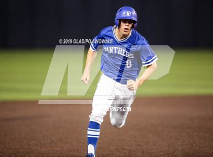 Thumbnail 2 in Midlothian vs. Wylie East (UIL 5A Regional Semifinal) photogallery.