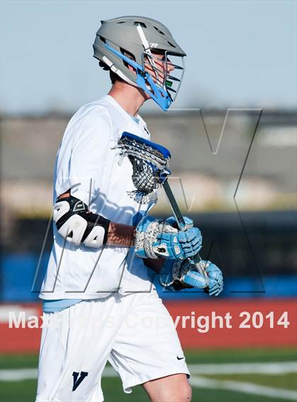 Thumbnail 2 in Valor Christian vs Englewood photogallery.