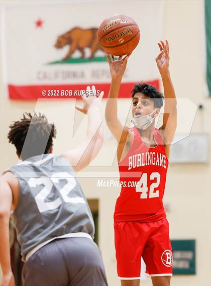 Thumbnail 2 in Carlmont @ Burlingame photogallery.
