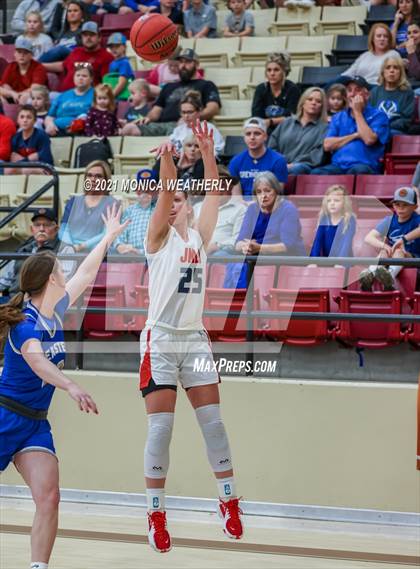 Thumbnail 1 in Peaster vs. Jim Ned (Whataburger Tournament) photogallery.