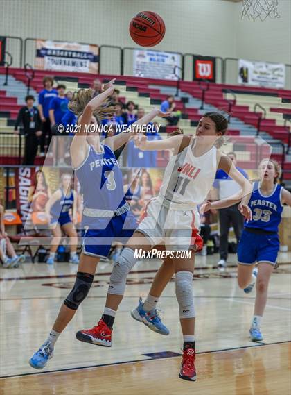 Thumbnail 1 in Peaster vs. Jim Ned (Whataburger Tournament) photogallery.