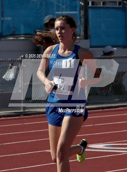 Thumbnail 2 in Halden Invitational (1600 Meter) photogallery.