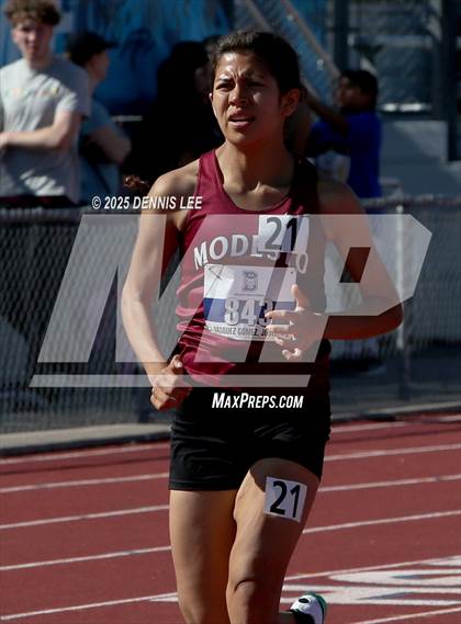 Thumbnail 1 in Halden Invitational (1600 Meter) photogallery.