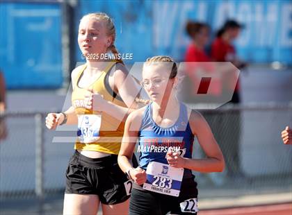 Thumbnail 1 in Halden Invitational (1600 Meter) photogallery.
