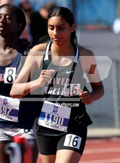 Thumbnail 3 in Halden Invitational (1600 Meter) photogallery.