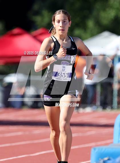 Thumbnail 3 in Halden Invitational (1600 Meter) photogallery.