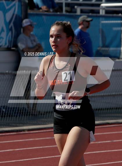 Thumbnail 1 in Halden Invitational (1600 Meter) photogallery.