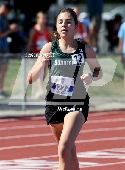 Thumbnail 3 in Halden Invitational (1600 Meter) photogallery.