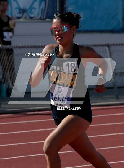 Thumbnail 2 in Halden Invitational (1600 Meter) photogallery.