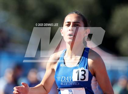 Thumbnail 1 in Halden Invitational (1600 Meter) photogallery.