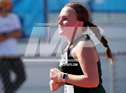 Thumbnail 3 in Halden Invitational (1600 Meter) photogallery.