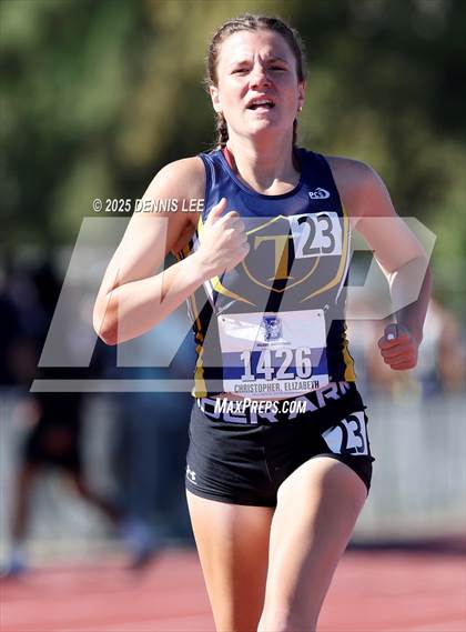 Thumbnail 1 in Halden Invitational (1600 Meter) photogallery.