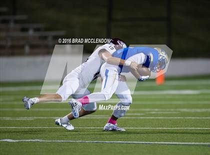 Thumbnail 3 in Rowlett vs Lakeview Centennial photogallery.
