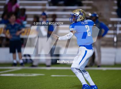 Thumbnail 3 in Rowlett vs Lakeview Centennial photogallery.