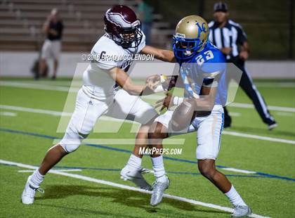 Thumbnail 1 in Rowlett vs Lakeview Centennial photogallery.