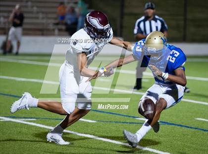 Thumbnail 2 in Rowlett vs Lakeview Centennial photogallery.